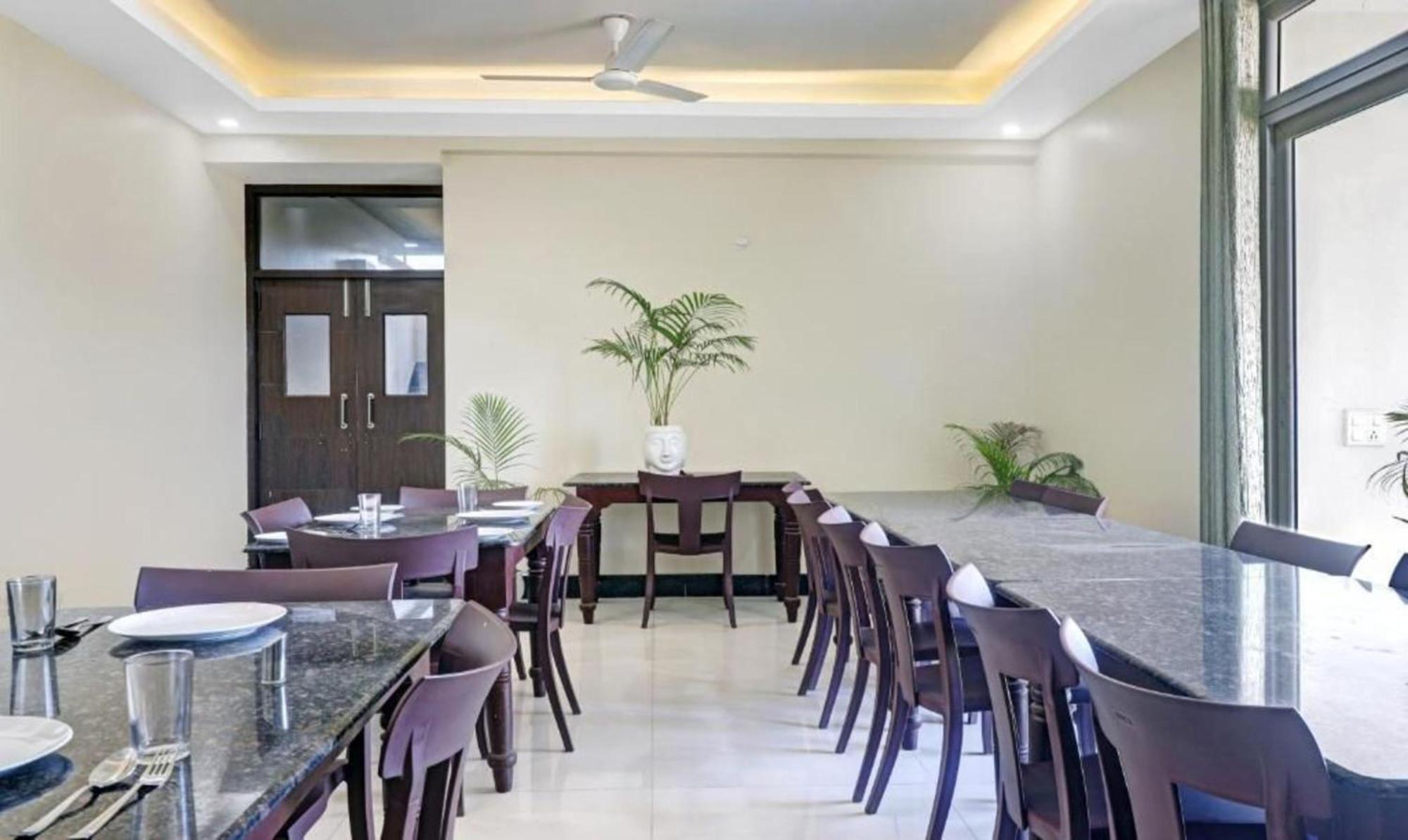 Hotel Ravi Residency Bharatpur Exterior foto