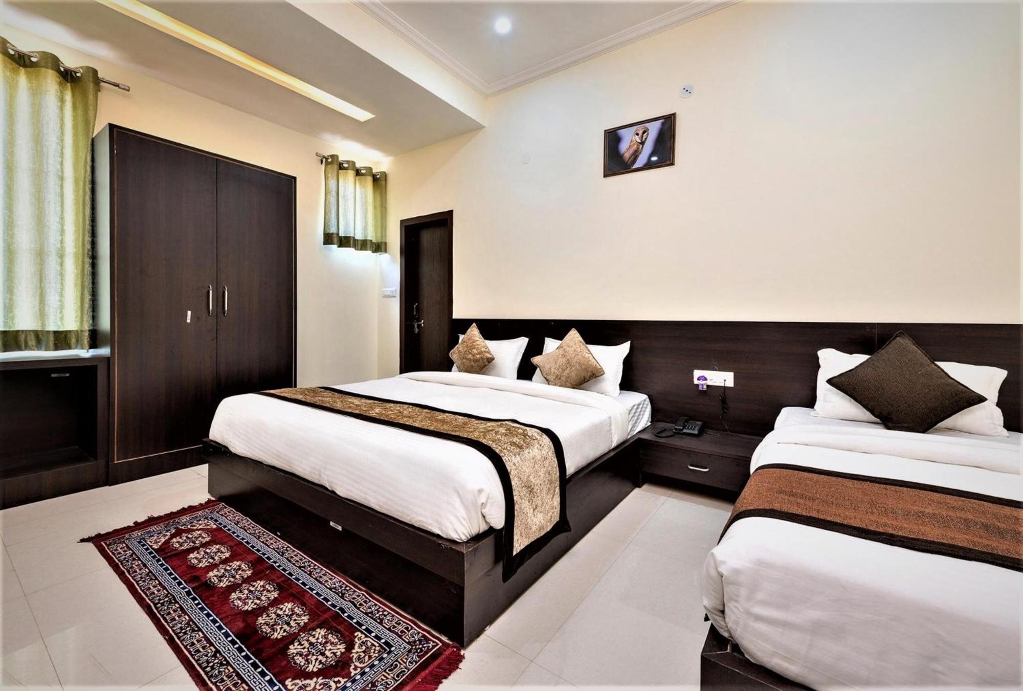 Hotel Ravi Residency Bharatpur Exterior foto